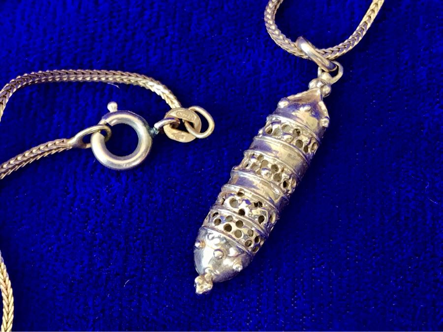 14K Gold Torah Scroll Pendant With 14K Gold Italy Neckalce 5.8g [Photo 4]