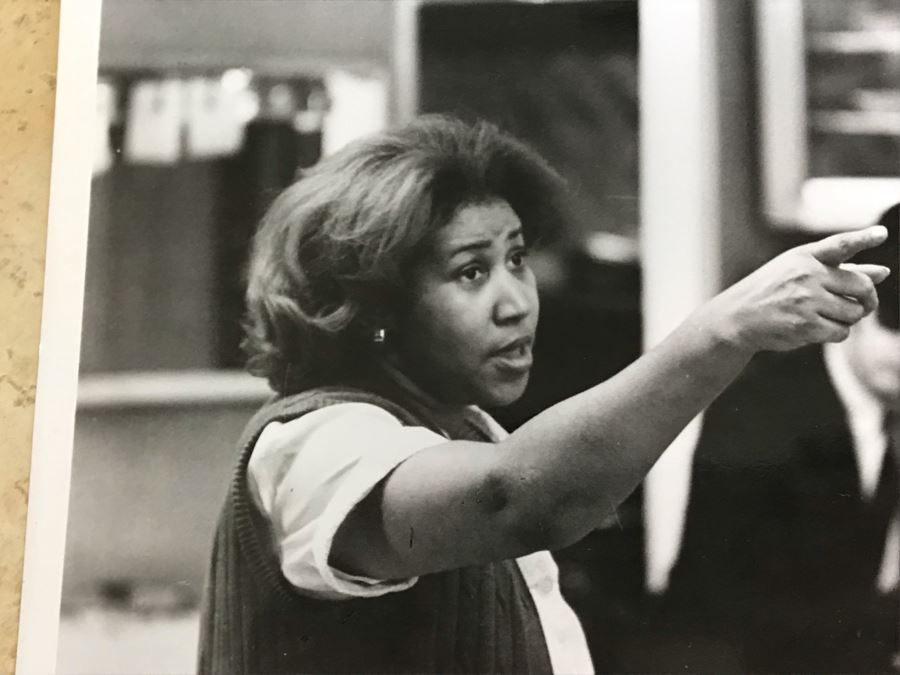 (3) Vintage 1980 The Blues Brothers Movie Memorabilia 8 X 10 Photos Aretha Franklin [Photo 5]