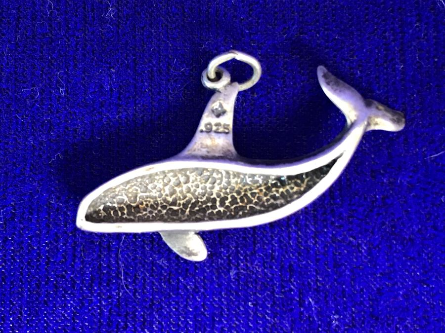 Sterling Silver Dolphin Ring Size 9.5 And Sterling Silver Whale Pendant 5.9g [Photo 3]