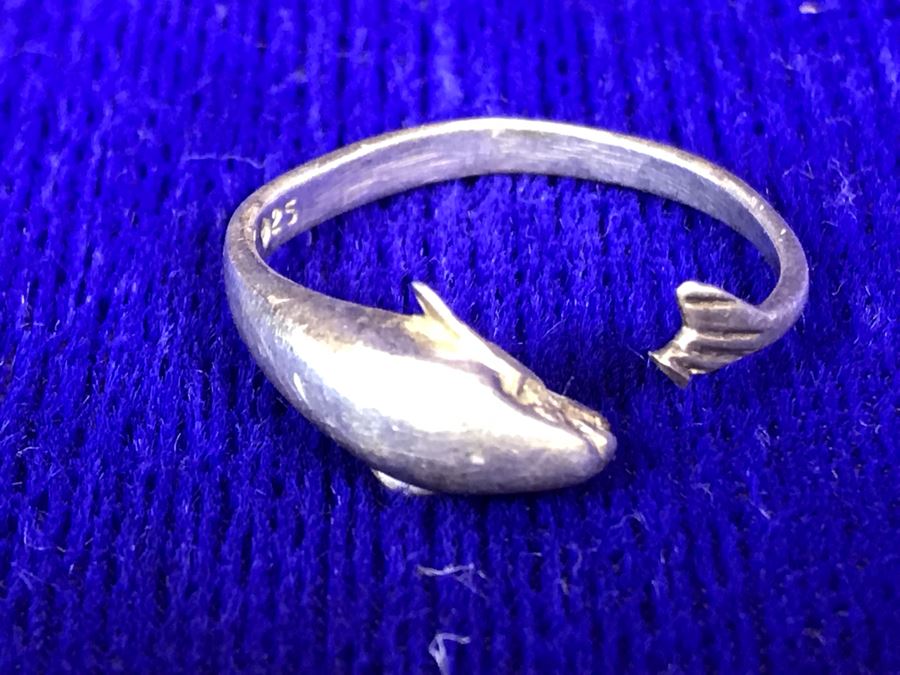 Sterling Silver Dolphin Ring Size 9.5 And Sterling Silver Whale Pendant 5.9g [Photo 4]