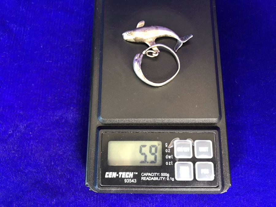 Sterling Silver Dolphin Ring Size 9.5 And Sterling Silver Whale Pendant 5.9g [Photo 7]