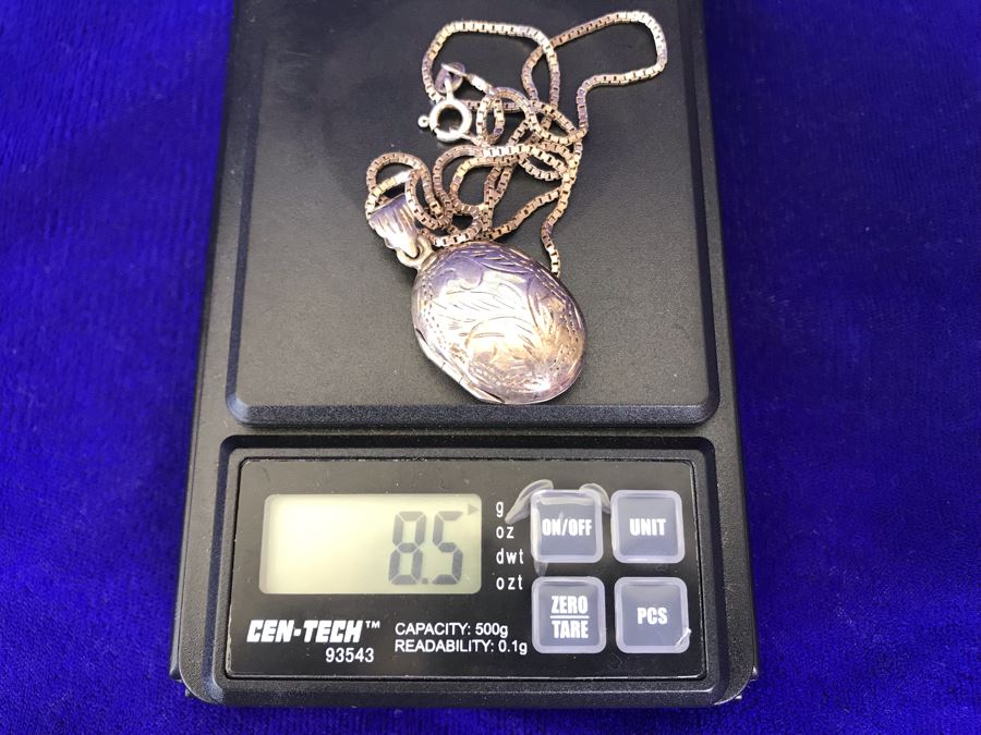 Vintage Sterling Silver Hand Engraved Locket Pendant With Sterling Silver 18' Chain 8.5g [Photo 8]