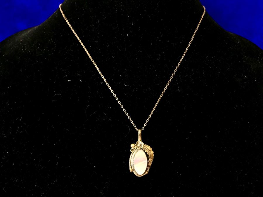 Vintage Sterling Silver Pendant With 18' Sterling Silver Chain Necklace 3.7g [Photo 1]