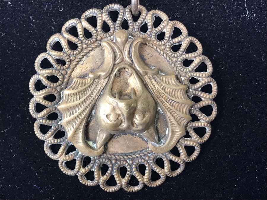Vintage Bat Pendant Necklace [Photo 3]