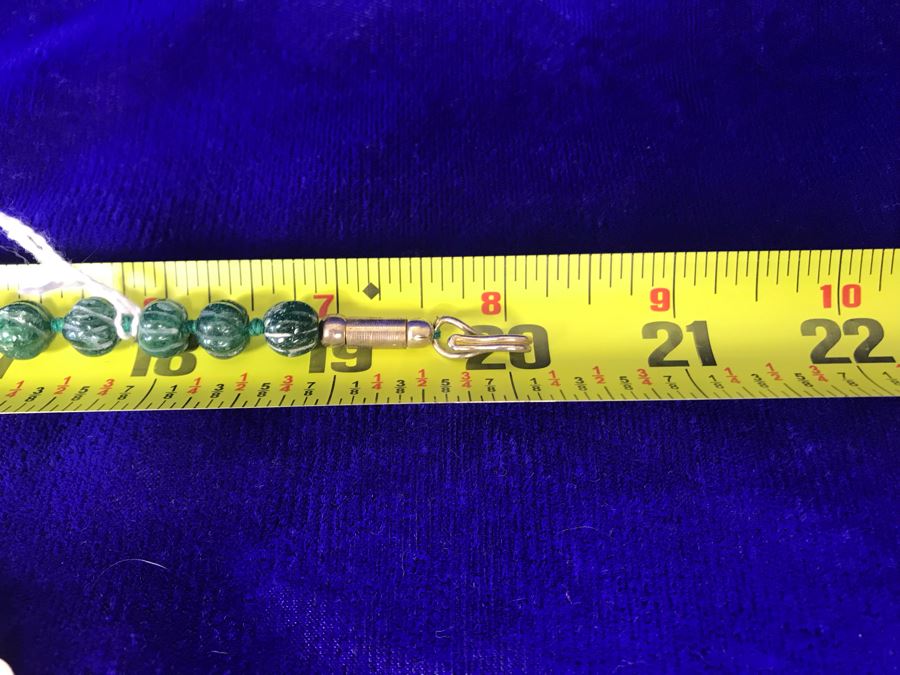 Vintage 20' Carved Aventurine Stone Necklace [Photo 7]