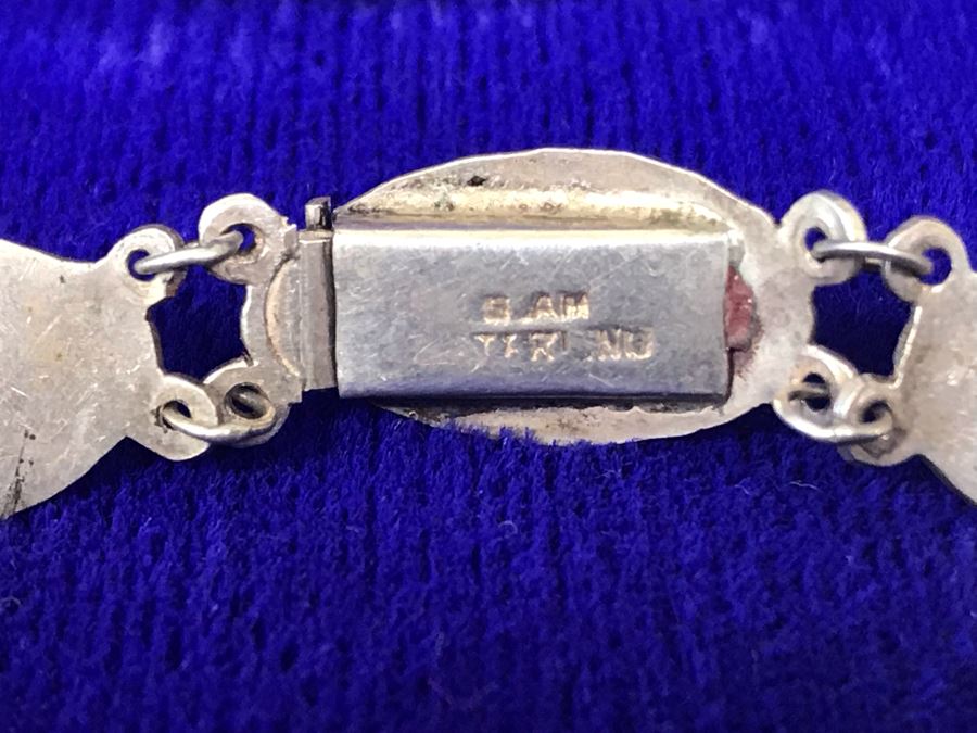 Vintage SIAM Sterling Silver Jewelry: Pendant, Brooch Pin, Bracelet and Pair Of Clip On Earrings 36g TW [Photo 16]