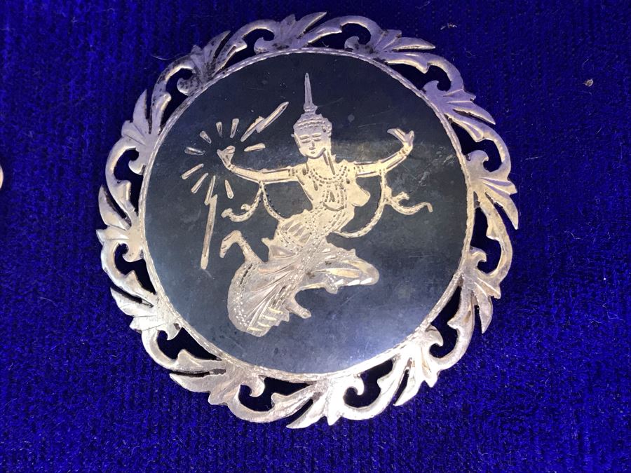 Vintage SIAM Sterling Silver Jewelry: Pendant, Brooch Pin, Bracelet and Pair Of Clip On Earrings 36g TW [Photo 4]