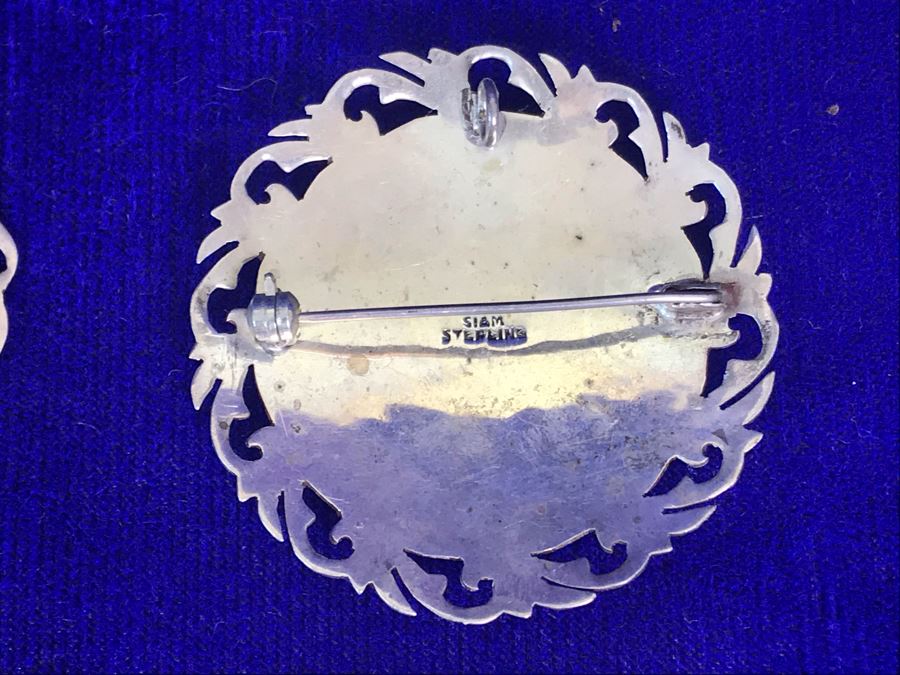 Vintage SIAM Sterling Silver Jewelry: Pendant, Brooch Pin, Bracelet and Pair Of Clip On Earrings 36g TW [Photo 6]