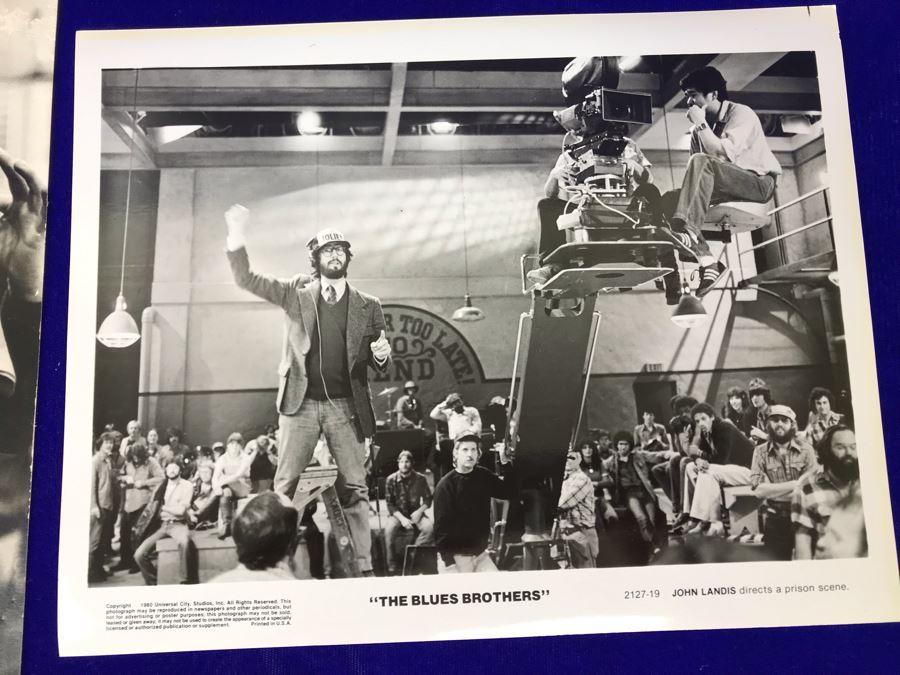 Vintage 1980 The Blues Brothers Movie Memorabilia 8 X 10 Photos John Landis Director Holding Up T-Shirt The Meanest Man In Hollywood L.A. Mag  [Photo 4]