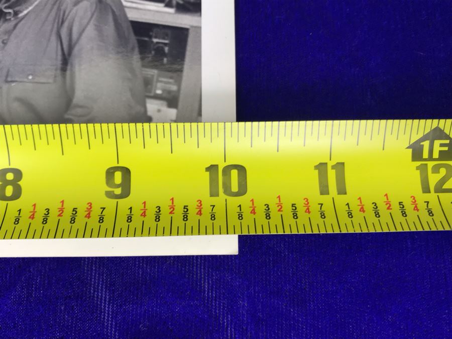 Vintage 8 X 10 Photograph Of Dan Aykroyd With Rock Band DEVO And Robert K. Weiss [Photo 7]