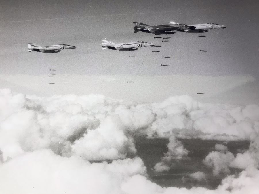 USS Coral Sea CVA-43 Capt W.H. Harris Yankee Station Jan 1972 US Navy Midway-Class Aircraft Carrier Ship Photos Book [Photo 8]