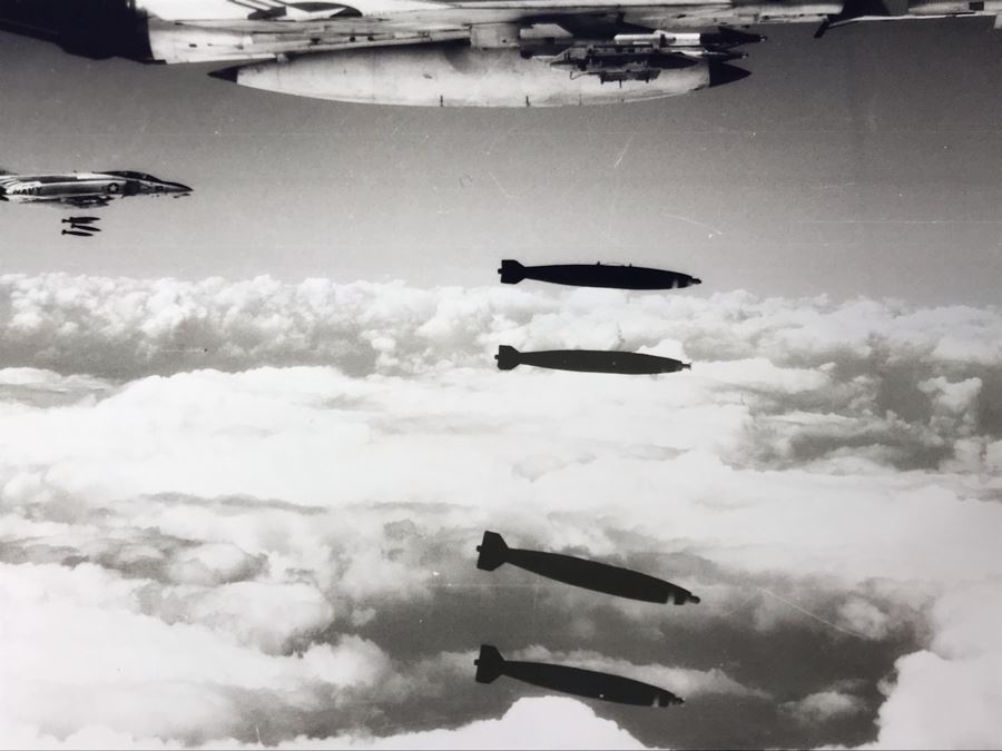 USS Coral Sea CVA-43 Capt W.H. Harris Yankee Station Jan 1972 US Navy Midway-Class Aircraft Carrier Ship Photos Book [Photo 16]