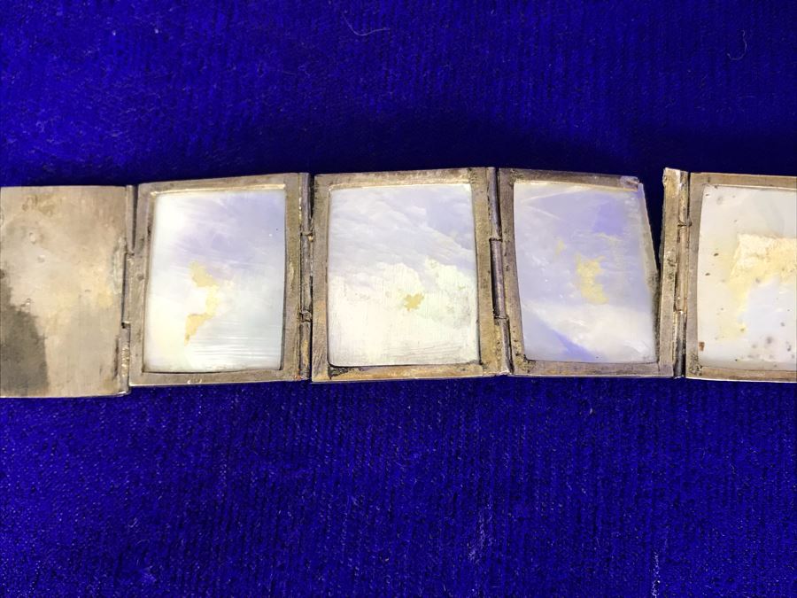 Vintage Handpainted Shell 8' Bracelet - One Hinge Needs Repair [Photo 9]