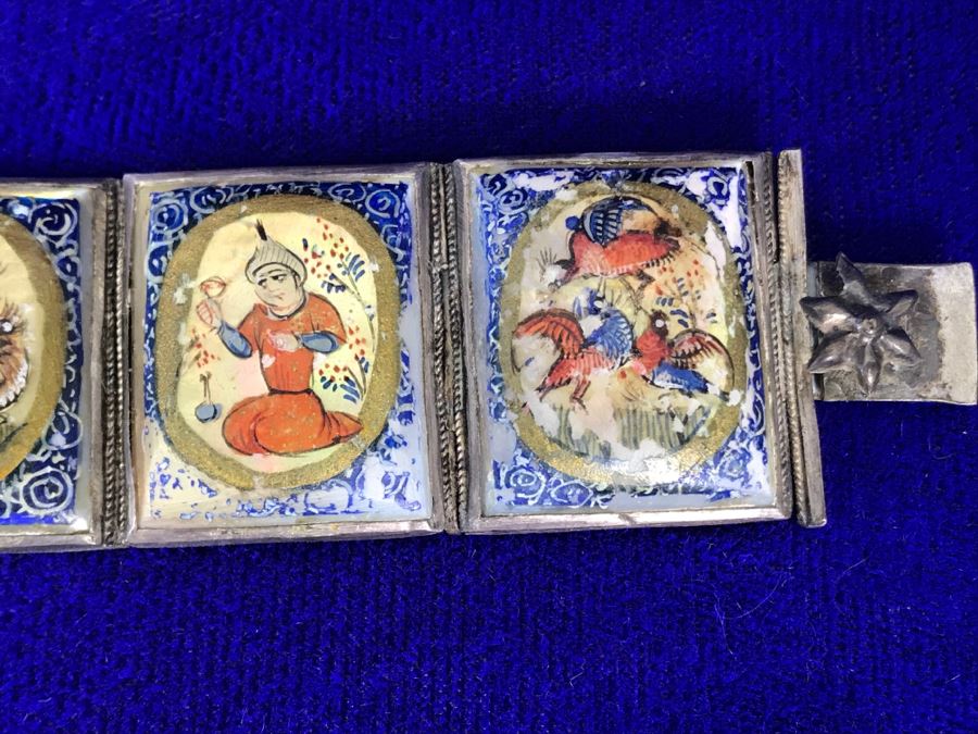 Vintage Handpainted Shell 8' Bracelet - One Hinge Needs Repair [Photo 3]