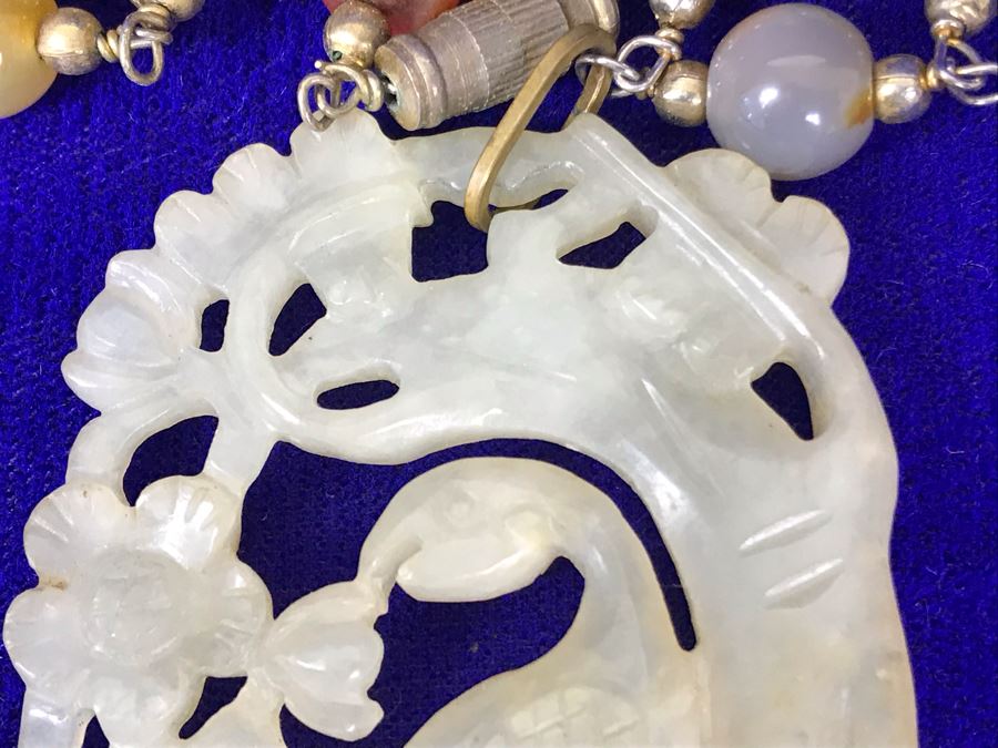 Carved Stone Necklace [Photo 6]