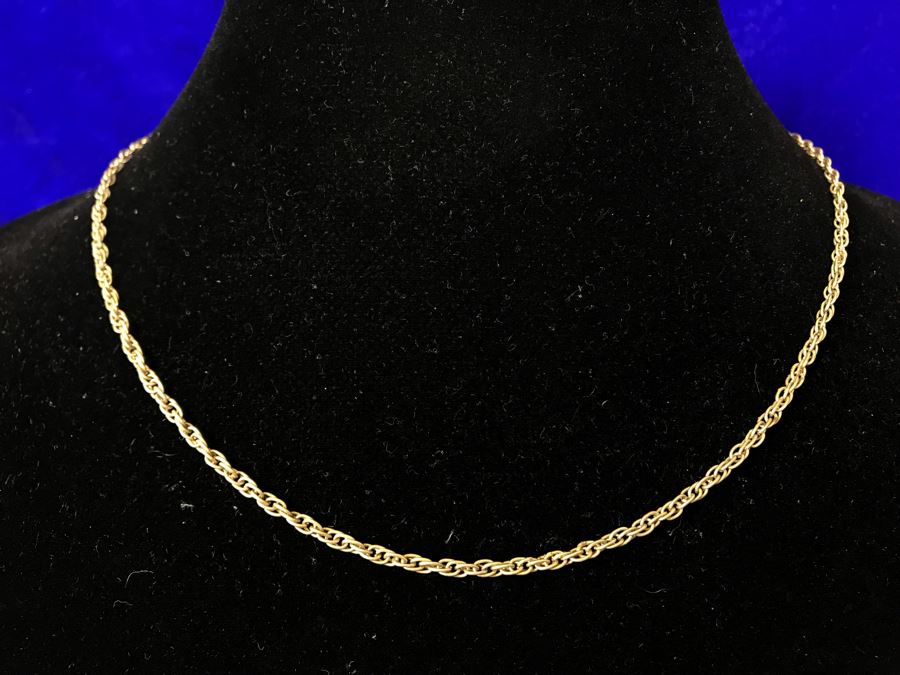 14K Gold Unicorn Pendant (0.4g) And 10K Gold Chain Necklace And 40 Years Of Service Pin (7.5g) [Photo 2]