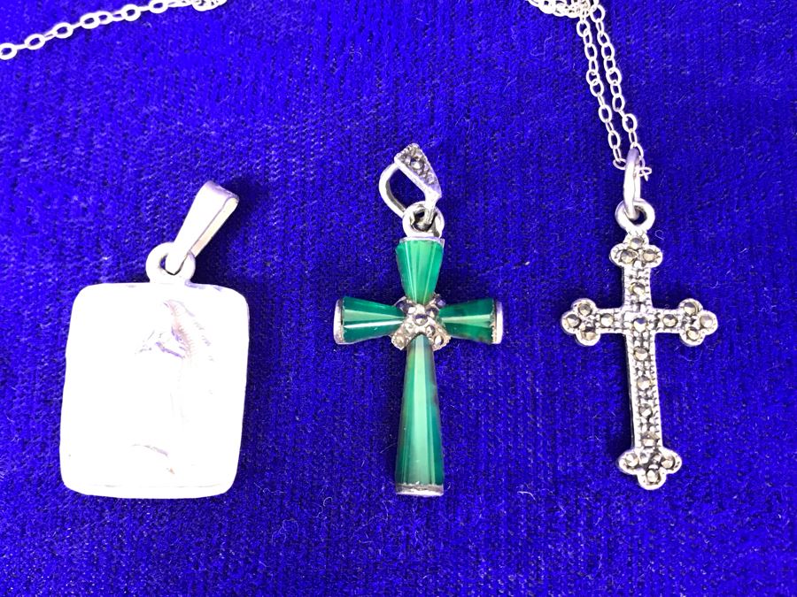 (3) Sterling Silver Religious Pendants And Sterling Silver Chain Necklace 7.9g [Photo 3]