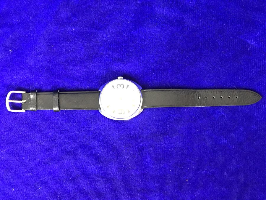 Working Peterhof Mechanical Watch Made In USSR [Photo 5]