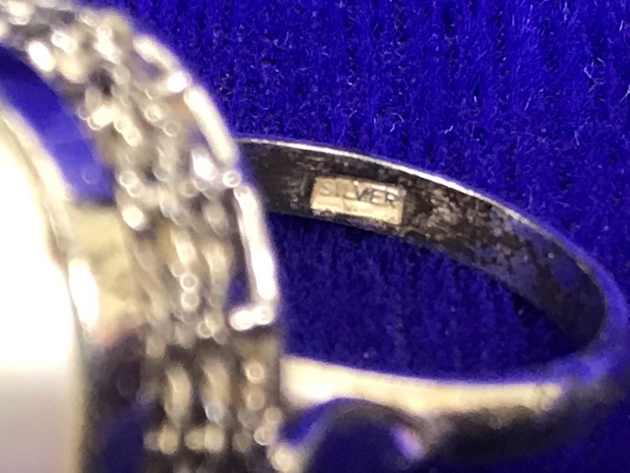 JUST ADDED - Vintage Silver Ring Size 7.25 With Matching Screw Back Earrings [Photo 8]