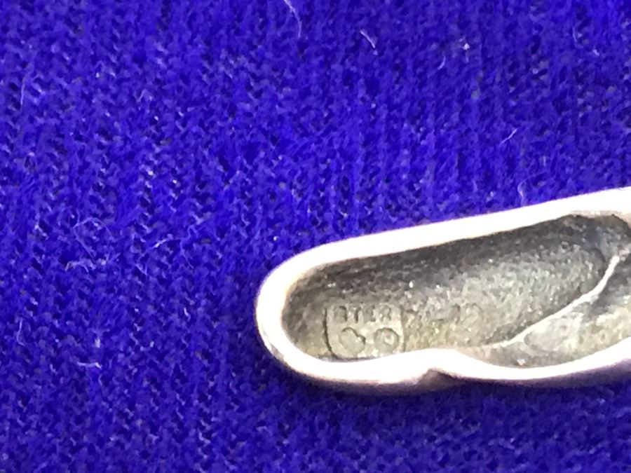 JUST ADDED - Pair Of Sterling Silver Cuff Bracelets - Lois Hill In Front 63g TW [Photo 10]