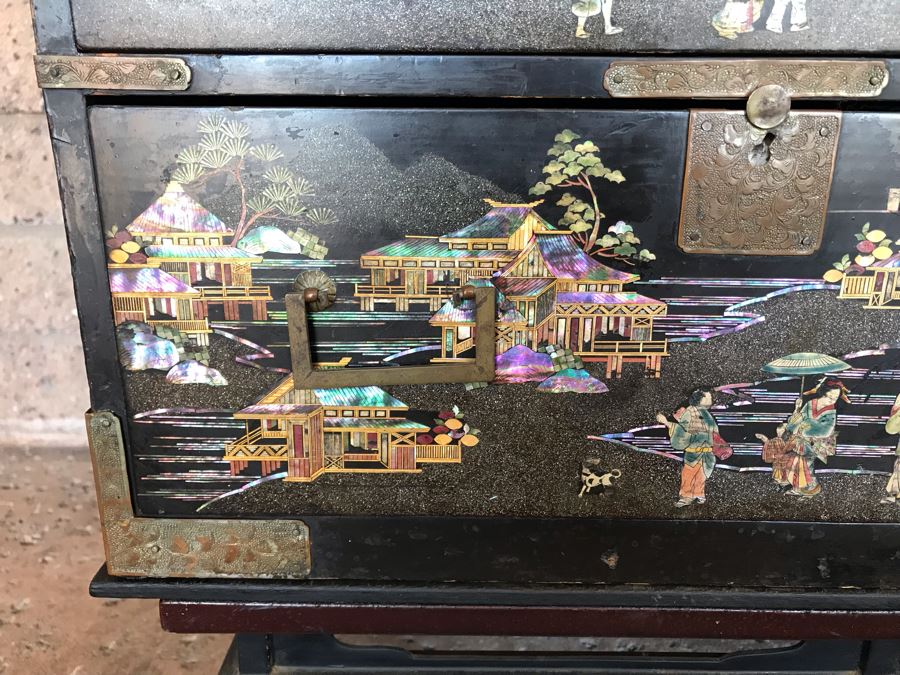 Stunning Antique Japanese Mother Of Pearl Inlay Tansu Chest Cabinet - See Details [Photo 9]