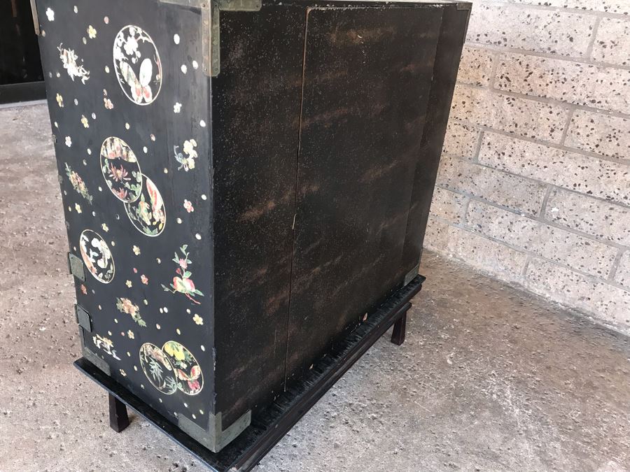 Stunning Antique Japanese Mother Of Pearl Inlay Tansu Chest Cabinet - See Details [Photo 38]