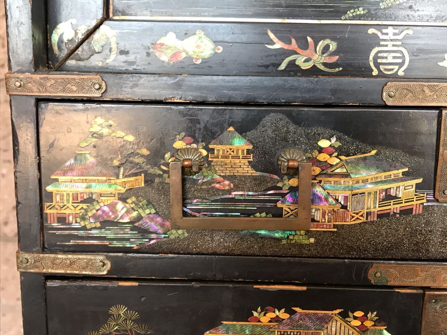Stunning Antique Japanese Mother Of Pearl Inlay Tansu Chest Cabinet - See Details [Photo 13]