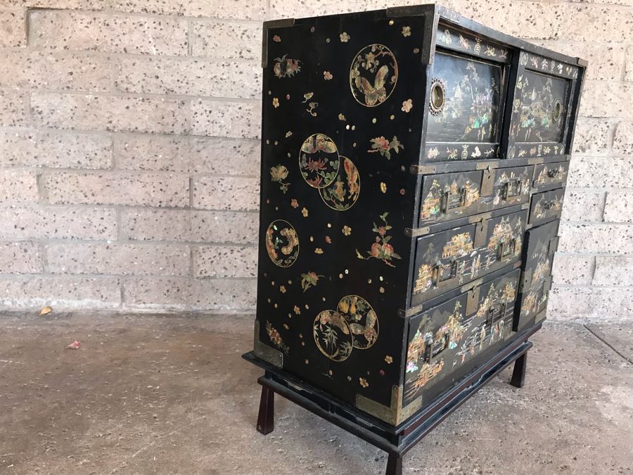 Stunning Antique Japanese Mother Of Pearl Inlay Tansu Chest Cabinet - See Details [Photo 28]
