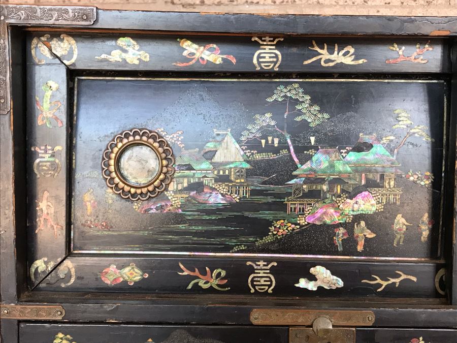 Stunning Antique Japanese Mother Of Pearl Inlay Tansu Chest Cabinet - See Details [Photo 15]