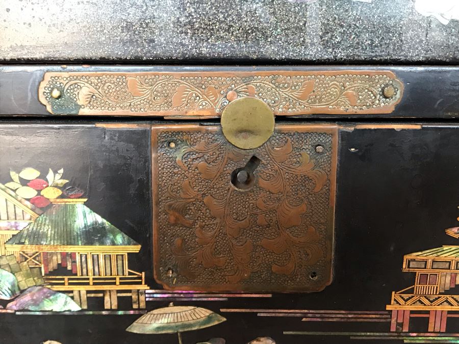 Stunning Antique Japanese Mother Of Pearl Inlay Tansu Chest Cabinet - See Details [Photo 12]