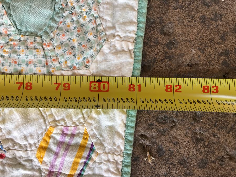 Vintage Quilt 81' X 71' [Photo 8]