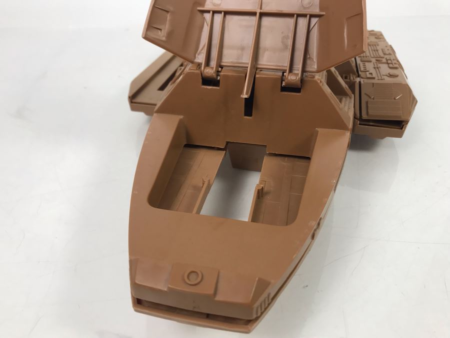 Very Rare PROTOTYPE Mattel Battlestar Galactica BSG Command Ship Prototype Never Manufactured By Mattel - Deemed Too Expensive To Make - Provenance From Former Mattel Employee - 22'L X 10'W X 4'H [Photo 13]