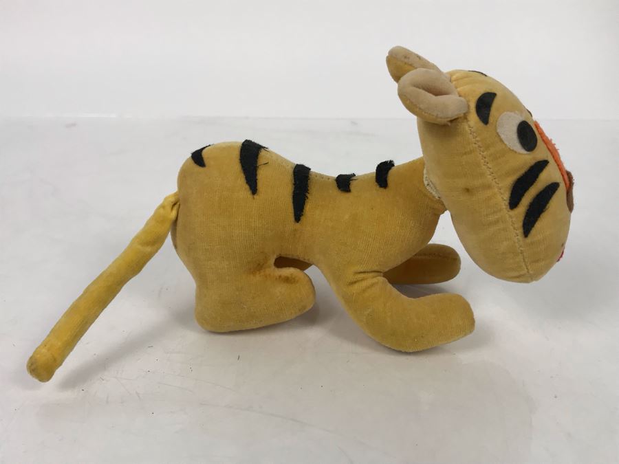 Vintage 1964 Walt Disney Productions Plush Tiger Toy [Photo 4]