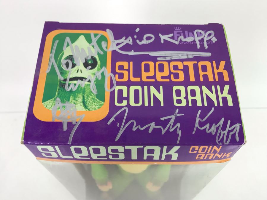 Signed New In Box Funko Sleestak Coin Bank From Land Of The Lost Signed By Sid and Marty Krofft [Photo 7]