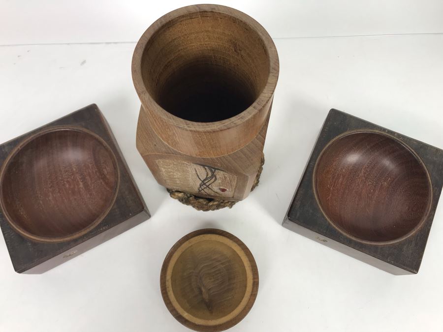 Vintage Carved Wooden Lidded Container Thermos With 4-Panel Scenes And Pair Of Wooden Bowls [Photo 9]