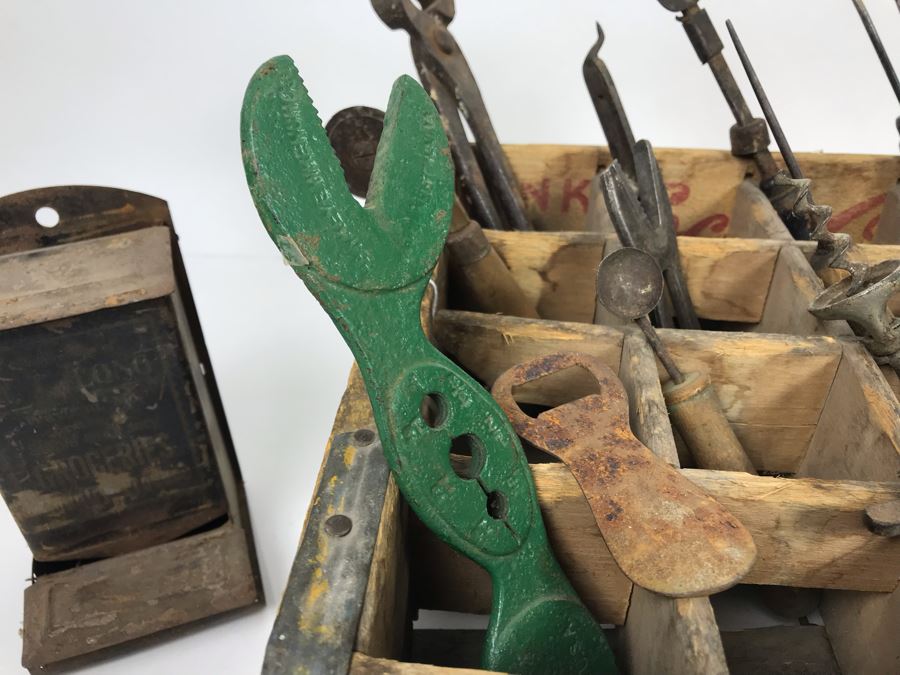 Vintage Coca-Cola Bottle Carrying Crate Filled With Various Vintage ...