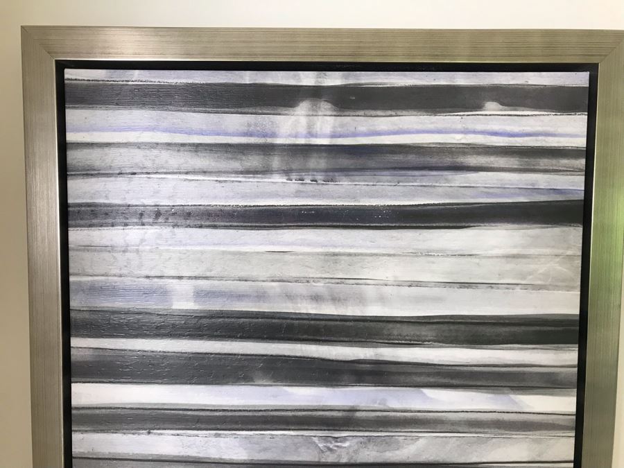 Pair Of Borderlines V Canvas Prints With Wooden Silvered Frame 24 X 30 [Photo 3]