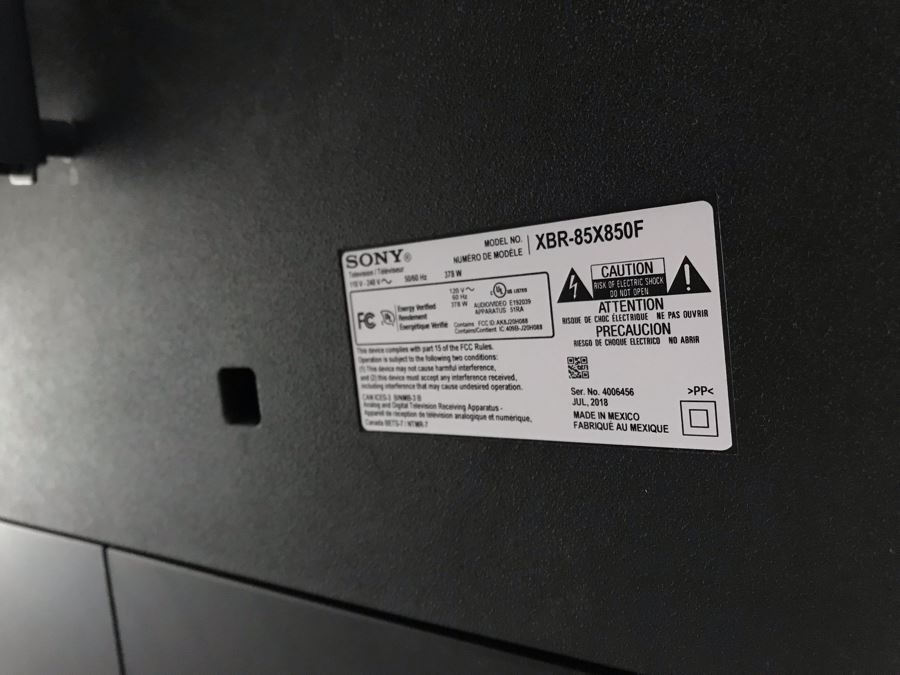 2018 SONY 85' 4K Ultra HD Smart LED TV XBR-85X850F With Metal Wall Mounting Swing Arm Brackets Retailed For $3,999 [Photo 9]