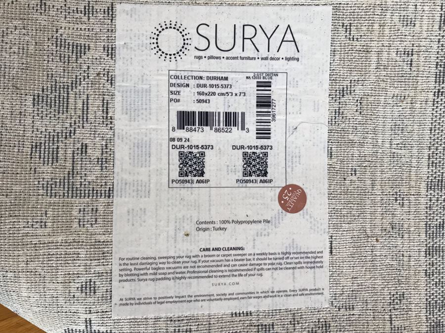 Surya Synthetic Area Rug 5'3' X 7'3' [Photo 2]