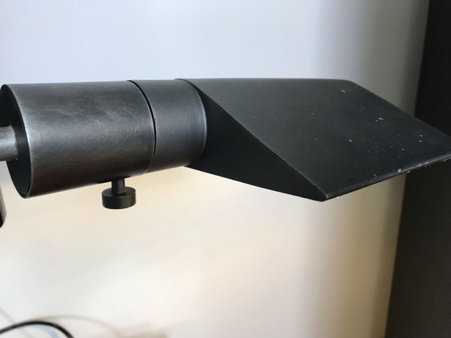 Metal Adjustable Desk Lamp [Photo 7]