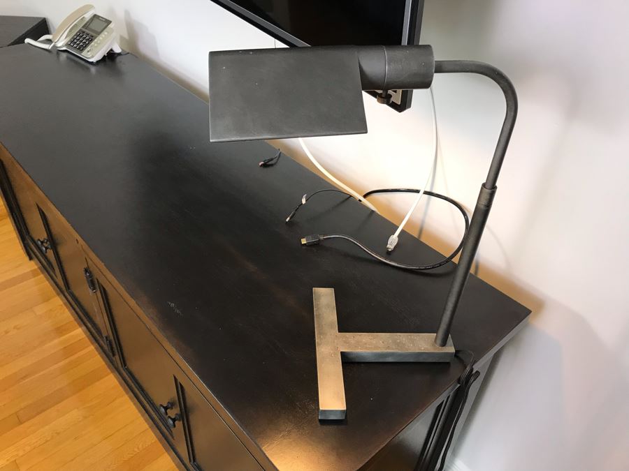 Metal Adjustable Desk Lamp [Photo 3]