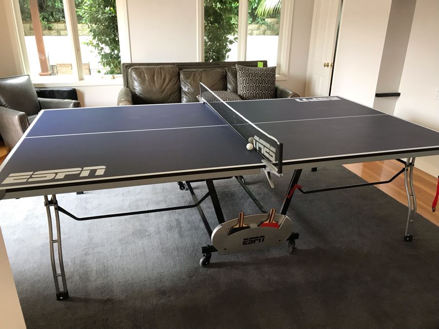 ESPN Folding Portable Ping Pong Table With (4) Paddles And Balls 108L X