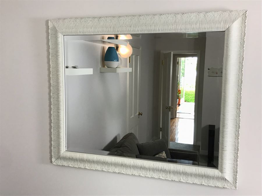 White Beveled Glass Wall Mirror 34 X 28