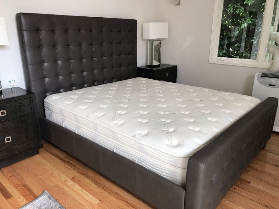 Tufted Padded Bed Headboard And Footboard With Saatva Ultra-Premium Luxury Mattress With Organic Cotton 76W X 96L X 62H [Photo 3]