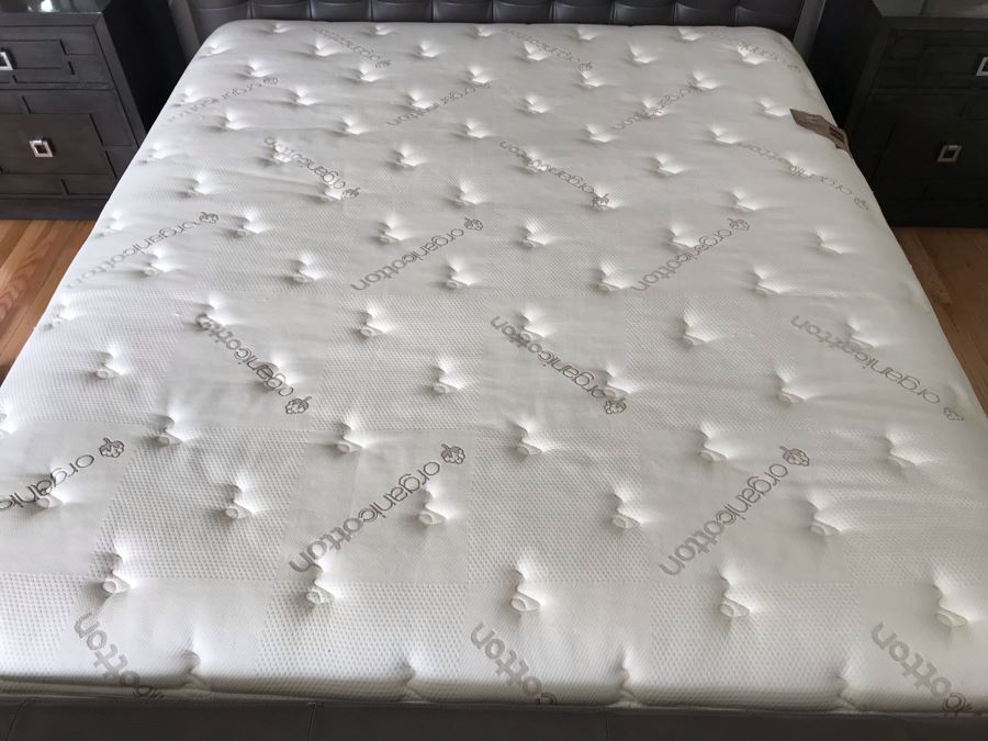 Tufted Padded Bed Headboard And Footboard With Saatva Ultra-Premium Luxury Mattress With Organic Cotton 76W X 96L X 62H [Photo 8]