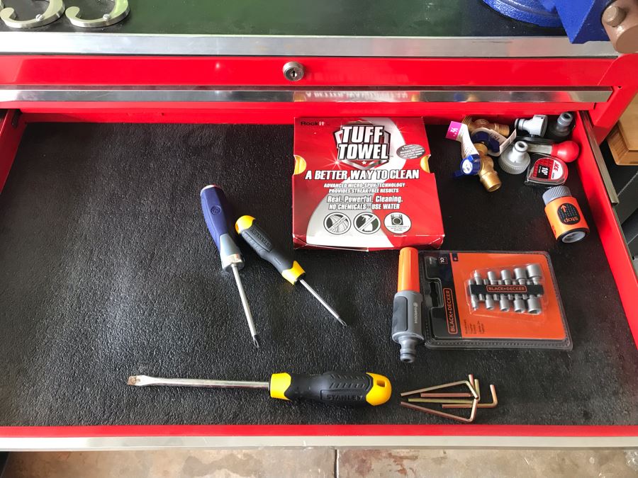 Husky Professional Tool Chest Box On Casters Filled With Tools - See Photos [Photo 7]