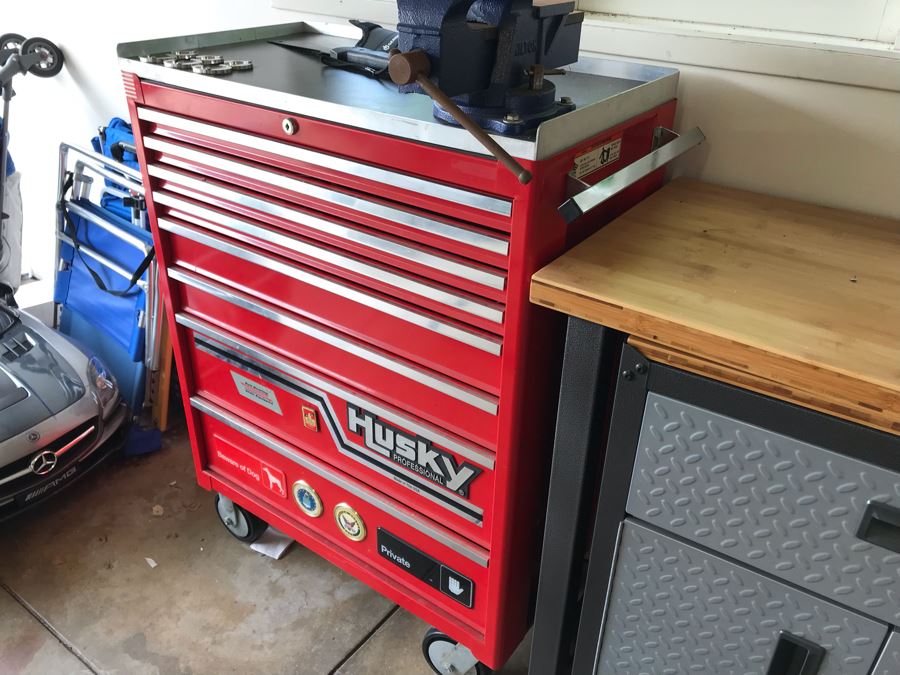 Husky Professional Tool Chest Box On Casters Filled With Tools - See Photos [Photo 22]