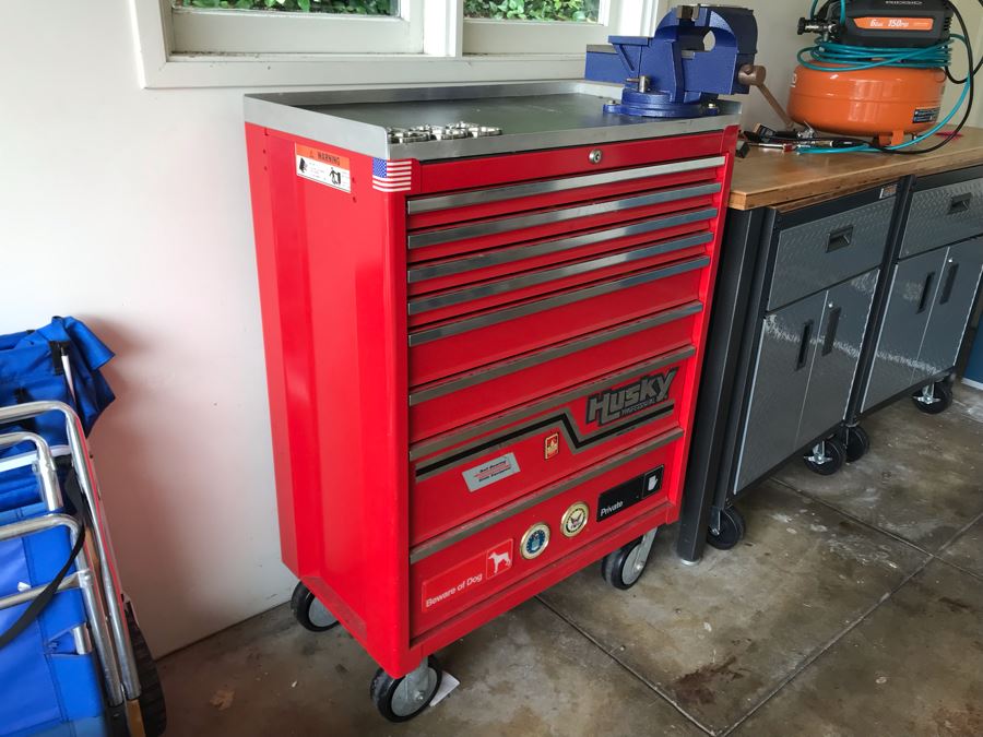 Husky Professional Tool Chest Box On Casters Filled With Tools - See Photos [Photo 25]