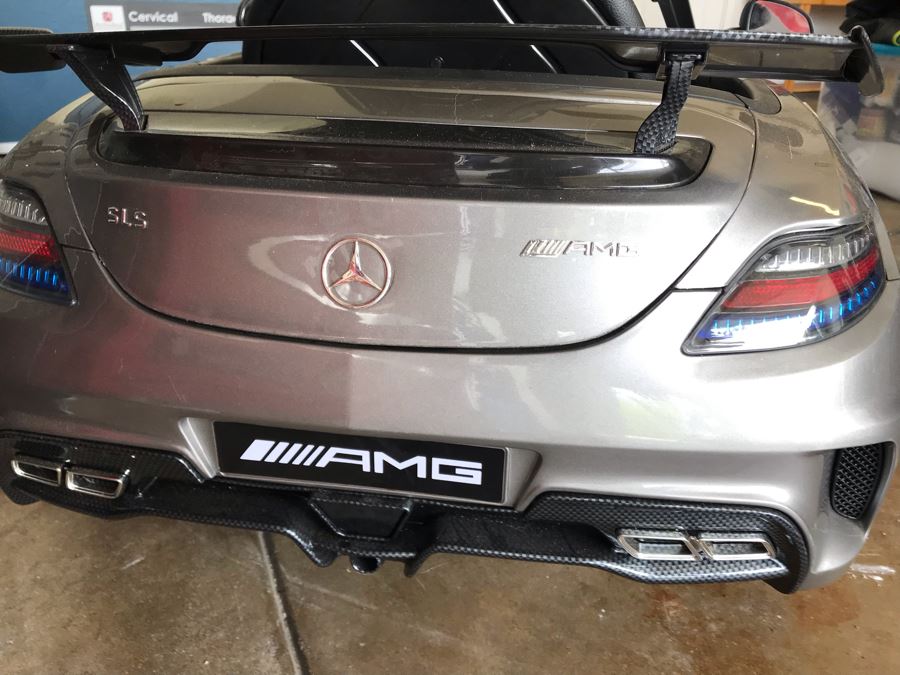 Mercedes SLS AMG Toy Battery Powered Kids Car With Remote [Photo 11]