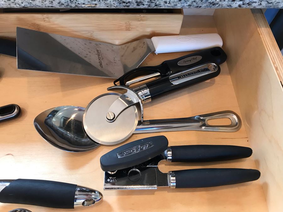 Various Kitchen Utensils [Photo 3]